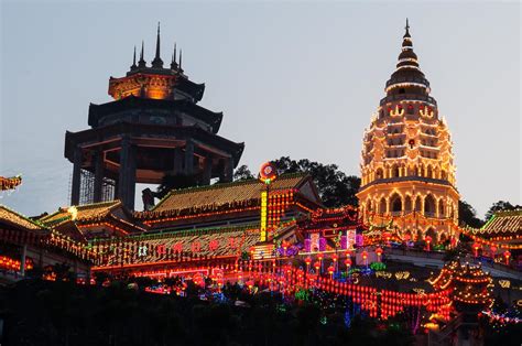 Templo Kek Lok Tong - Đền thờ linh thiêng với vẻ đẹp kiến trúc Trung Hoa độc đáo!