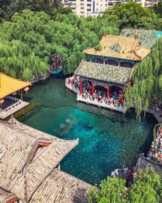 Hồ Baotu Springs:  Nơi thơ mộng ẩn chứa trong lòng thành phố Jinan!