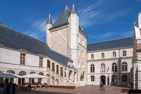 Musée des Beaux-Arts de Dijon:  Nơi lưu giữ vẻ đẹp lịch sử và nghệ thuật huy hoàng!